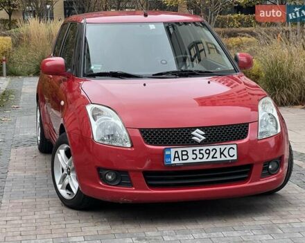 Красный Сузуки Свифт, объемом двигателя 1.49 л и пробегом 169 тыс. км за 6950 $, фото 6 на Automoto.ua