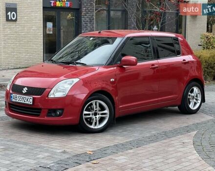 Красный Сузуки Свифт, объемом двигателя 1.49 л и пробегом 169 тыс. км за 6950 $, фото 2 на Automoto.ua