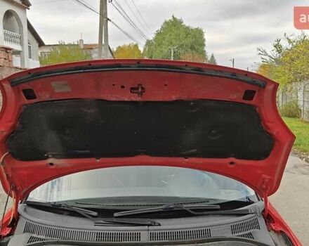 Сузуки Свифт 2010 в Киеве на Automoto.ua Красный Сузуки Свифт, объемом двигателя 1.33 л и пробегом 198 тыс. км за 4100 $, фото 30 на Automoto.ua