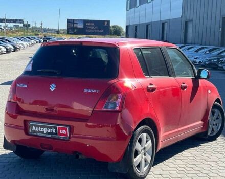 Червоний Сузукі Свифт, об'ємом двигуна 1.3 л та пробігом 231 тис. км за 5290 $, фото 4 на Automoto.ua
