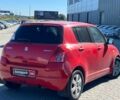 Червоний Сузукі Свифт, об'ємом двигуна 1.3 л та пробігом 231 тис. км за 5290 $, фото 4 на Automoto.ua