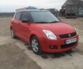 Красный Сузуки Свифт, объемом двигателя 1.33 л и пробегом 134 тыс. км за 6300 $, фото 1 на Automoto.ua