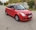 Сузуки Свифт 2010 в Киеве на Automoto.ua Красный Сузуки Свифт, объемом двигателя 1.33 л и пробегом 198 тыс. км за 4100 $, фото 2 на Automoto.ua