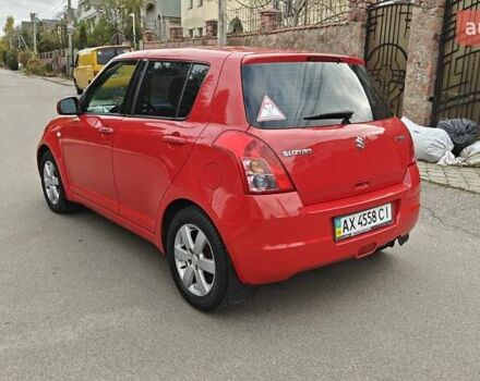 Сузуки Свифт 2010 в Киеве на Automoto.ua Красный Сузуки Свифт, объемом двигателя 1.33 л и пробегом 198 тыс. км за 4100 $, фото 10 на Automoto.ua