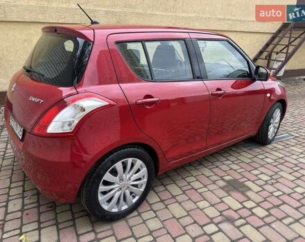 Красный Сузуки Свифт, объемом двигателя 1.2 л и пробегом 77 тыс. км за 8700 $, фото 17 на Automoto.ua