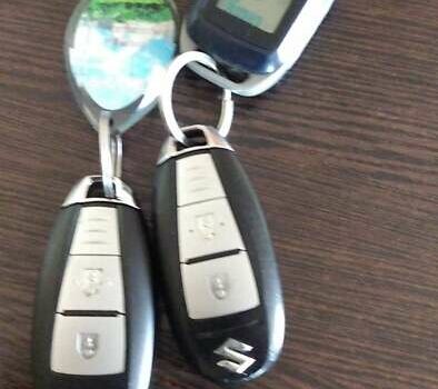 Красный Сузуки Свифт, объемом двигателя 1.2 л и пробегом 77 тыс. км за 8700 $, фото 40 на Automoto.ua