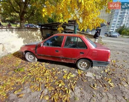 Красный Сузуки Свифт, объемом двигателя 1 л и пробегом 100 тыс. км за 450 $, фото 2 на Automoto.ua