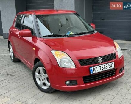 Красный Сузуки Свифт, объемом двигателя 1.33 л и пробегом 178 тыс. км за 3999 $, фото 1 на Automoto.ua