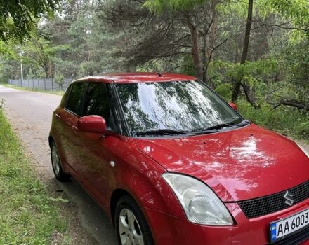 Червоний Сузукі Свифт, об'ємом двигуна 1.3 л та пробігом 170 тис. км за 4886 $, фото 1 на Automoto.ua