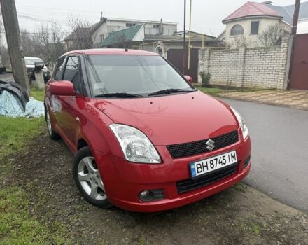 Красный Сузуки Свифт, объемом двигателя 1.3 л и пробегом 145 тыс. км за 4600 $, фото 1 на Automoto.ua