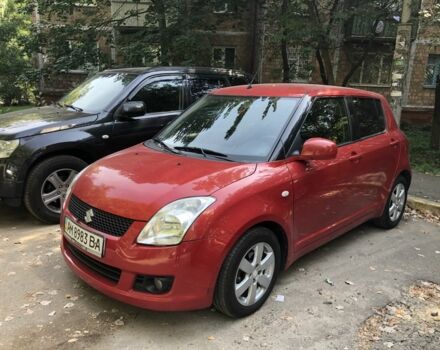 Червоний Сузукі Свифт, об'ємом двигуна 1.3 л та пробігом 202 тис. км за 5500 $, фото 1 на Automoto.ua
