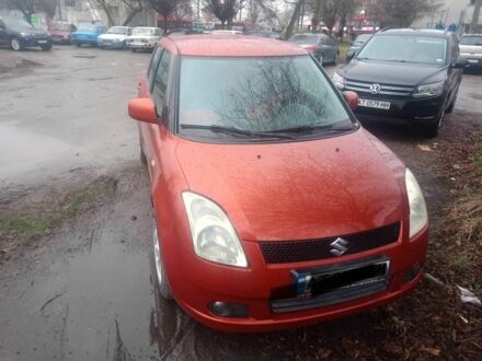 Сузукі Свифт 2008 у Івано-Франківську на Automoto.ua Червоний Сузукі Свифт, об'ємом двигуна 1.5 л та пробігом 194 тис. км за 5600 $, фото 1 на Automoto.ua