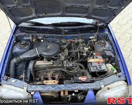 Сузукі Свифт, об'ємом двигуна 1 л та пробігом 168 тис. км за 1700 $, фото 13 на Automoto.ua