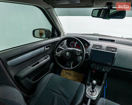 Сузукі Свифт, об'ємом двигуна 1.3 л та пробігом 227 тис. км за 4618 $, фото 10 на Automoto.ua
