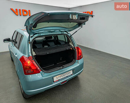 Сузукі Свифт, об'ємом двигуна 1.3 л та пробігом 227 тис. км за 4618 $, фото 6 на Automoto.ua