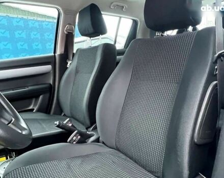 Сузукі Свифт, об'ємом двигуна 1.3 л та пробігом 82 тис. км за 5800 $, фото 27 на Automoto.ua