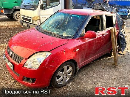 Сузукі Свифт, об'ємом двигуна 1.5 л та пробігом 75 тис. км за 3500 $, фото 4 на Automoto.ua