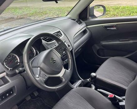 Сузуки Свифт, объемом двигателя 0 л и пробегом 108 тыс. км за 6400 $, фото 4 на Automoto.ua