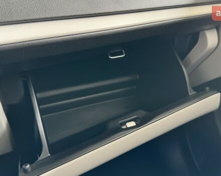 Сузуки Свифт, объемом двигателя 1.2 л и пробегом 0 тыс. км за 20434 $, фото 41 на Automoto.ua