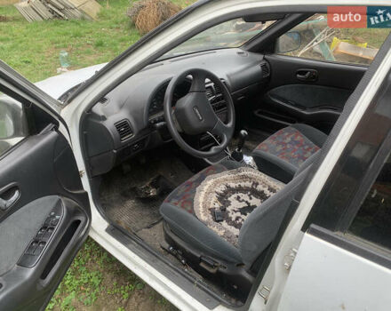 Сузуки Свифт, объемом двигателя 0 л и пробегом 150 тыс. км за 1500 $, фото 5 на Automoto.ua