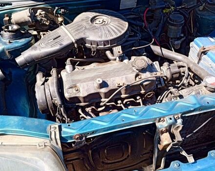 Сузуки Свифт, объемом двигателя 1.3 л и пробегом 284 тыс. км за 2400 $, фото 1 на Automoto.ua