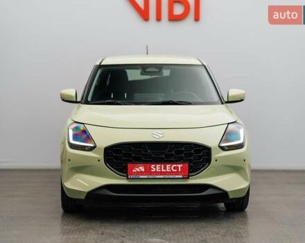 Желтый Сузуки Свифт, объемом двигателя 1.2 л и пробегом 8 тыс. км за 19709 $, фото 1 на Automoto.ua