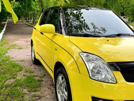 Сузуки Свифт 2007 в Хороле на Automoto.ua Желтый Сузуки Свифт, объемом двигателя 1.3 л и пробегом 162 тыс. км за 5500 $, фото 1 на Automoto.ua