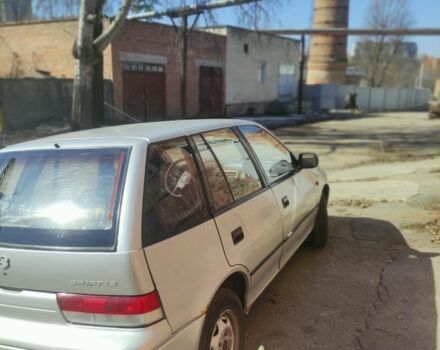 Серый Сузуки Свифт, объемом двигателя 1.3 л и пробегом 154 тыс. км за 960 $, фото 3 на Automoto.ua