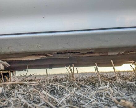 Сірий Сузукі Свифт, об'ємом двигуна 1.3 л та пробігом 233 тис. км за 1540 $, фото 16 на Automoto.ua