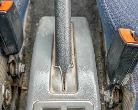 Сірий Сузукі Свифт, об'ємом двигуна 1.3 л та пробігом 233 тис. км за 1540 $, фото 20 на Automoto.ua