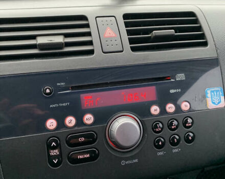 Сірий Сузукі Свифт, об'ємом двигуна 1.3 л та пробігом 229 тис. км за 4250 $, фото 30 на Automoto.ua