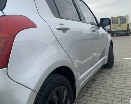 Сірий Сузукі Свифт, об'ємом двигуна 1.3 л та пробігом 229 тис. км за 4250 $, фото 15 на Automoto.ua