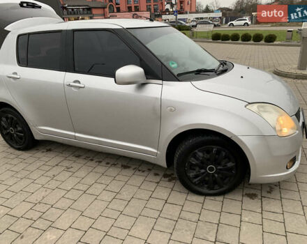 Серый Сузуки Свифт, объемом двигателя 1.33 л и пробегом 222 тыс. км за 4450 $, фото 4 на Automoto.ua