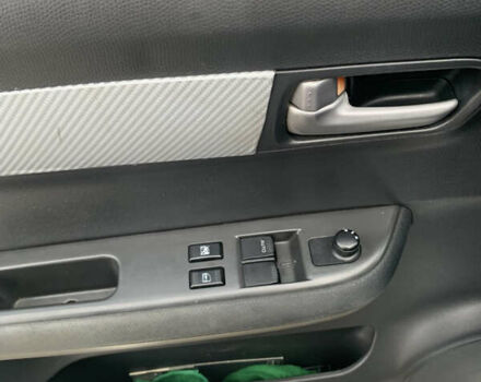 Сірий Сузукі Свифт, об'ємом двигуна 1.3 л та пробігом 229 тис. км за 4250 $, фото 25 на Automoto.ua