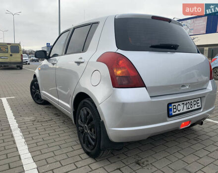 Сірий Сузукі Свифт, об'ємом двигуна 1.3 л та пробігом 229 тис. км за 4250 $, фото 5 на Automoto.ua