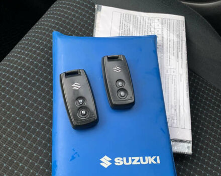 Сірий Сузукі Свифт, об'ємом двигуна 1.3 л та пробігом 229 тис. км за 4250 $, фото 29 на Automoto.ua