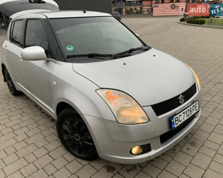 Серый Сузуки Свифт, объемом двигателя 1.33 л и пробегом 222 тыс. км за 4450 $, фото 2 на Automoto.ua