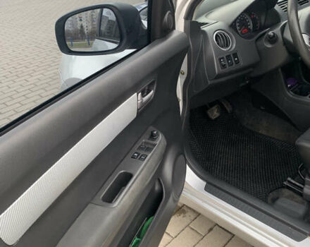 Сірий Сузукі Свифт, об'ємом двигуна 1.3 л та пробігом 229 тис. км за 4250 $, фото 20 на Automoto.ua