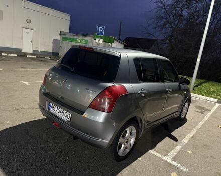 Серый Сузуки Свифт, объемом двигателя 1.3 л и пробегом 181 тыс. км за 4200 $, фото 2 на Automoto.ua