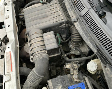 Сірий Сузукі Свифт, об'ємом двигуна 1.3 л та пробігом 229 тис. км за 4250 $, фото 33 на Automoto.ua