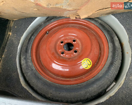 Серый Сузуки Свифт, объемом двигателя 1.33 л и пробегом 222 тыс. км за 4450 $, фото 6 на Automoto.ua