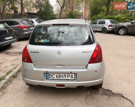 Серый Сузуки Свифт, объемом двигателя 1.33 л и пробегом 156 тыс. км за 5300 $, фото 6 на Automoto.ua