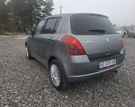 Серый Сузуки Свифт, объемом двигателя 1.3 л и пробегом 154 тыс. км за 4999 $, фото 4 на Automoto.ua