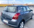 Серый Сузуки Свифт, объемом двигателя 1.3 л и пробегом 185 тыс. км за 4800 $, фото 3 на Automoto.ua