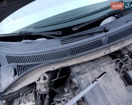 Серый Сузуки Свифт, объемом двигателя 1.49 л и пробегом 129 тыс. км за 6000 $, фото 21 на Automoto.ua