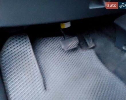 Серый Сузуки Свифт, объемом двигателя 1.49 л и пробегом 129 тыс. км за 6000 $, фото 24 на Automoto.ua