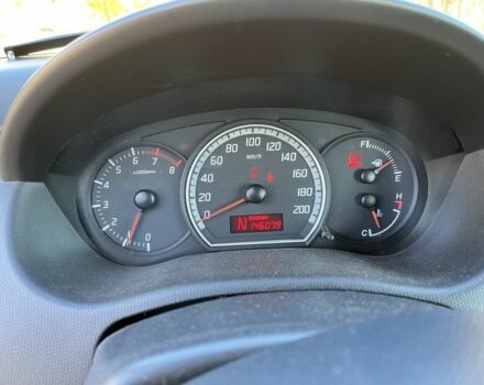 Серый Сузуки Свифт, объемом двигателя 1.3 л и пробегом 146 тыс. км за 3500 $, фото 7 на Automoto.ua