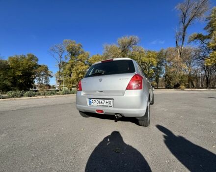 Серый Сузуки Свифт, объемом двигателя 1.3 л и пробегом 146 тыс. км за 3500 $, фото 4 на Automoto.ua
