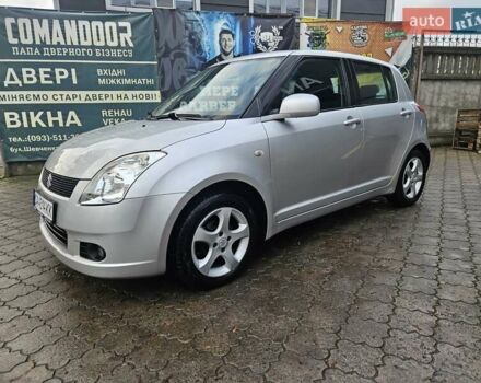 Серый Сузуки Свифт, объемом двигателя 1.33 л и пробегом 193 тыс. км за 5500 $, фото 2 на Automoto.ua