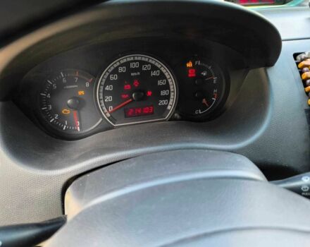 Сірий Сузукі Свифт, об'ємом двигуна 1.2 л та пробігом 214 тис. км за 4600 $, фото 4 на Automoto.ua